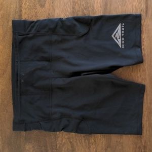 Nike Men's Core Dri-Fit Trail Half Tights